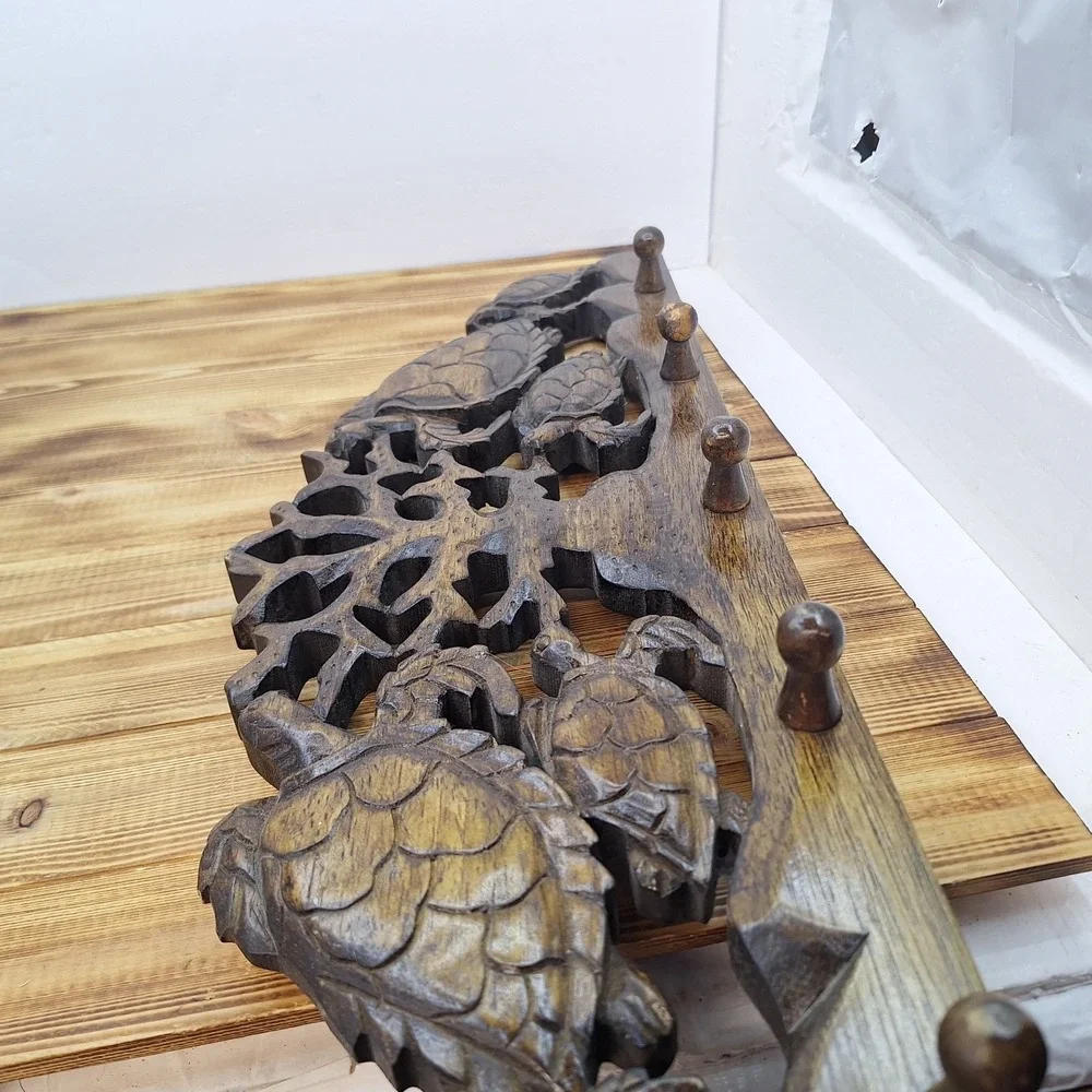 Turtle Bay Beach coat rack 5 Hook Coral Inset Hangers‎ Balinese suar wood
